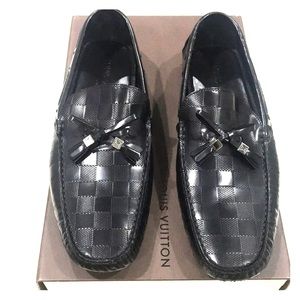 ✨✨ Louis Vuitton ✨✨ Black Loafers with Belt